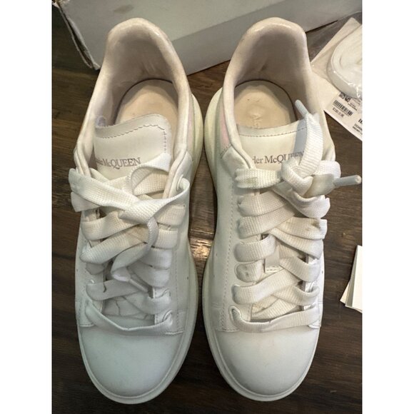 Alexander McQueen oversized thick sole Larry Daim White and Iridescent Leather S - Picture 4 of 16